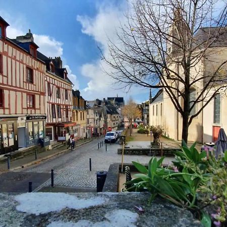 Le Crystal, Spacieux T2 En Plein Centre Historique Vannes Eksteriør billede